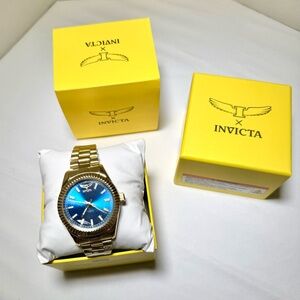 Invicta 69007 Gold Tone Watch Blue Dial Fluted Bezel New With Box